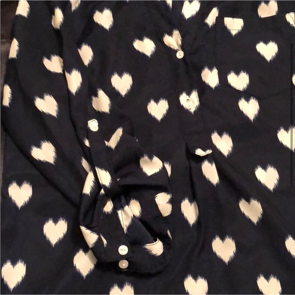 Fun2Fun Colibri Heart Print Tab-Sleeve Blouse, navy blue & white, size M - Picture 4 of 4